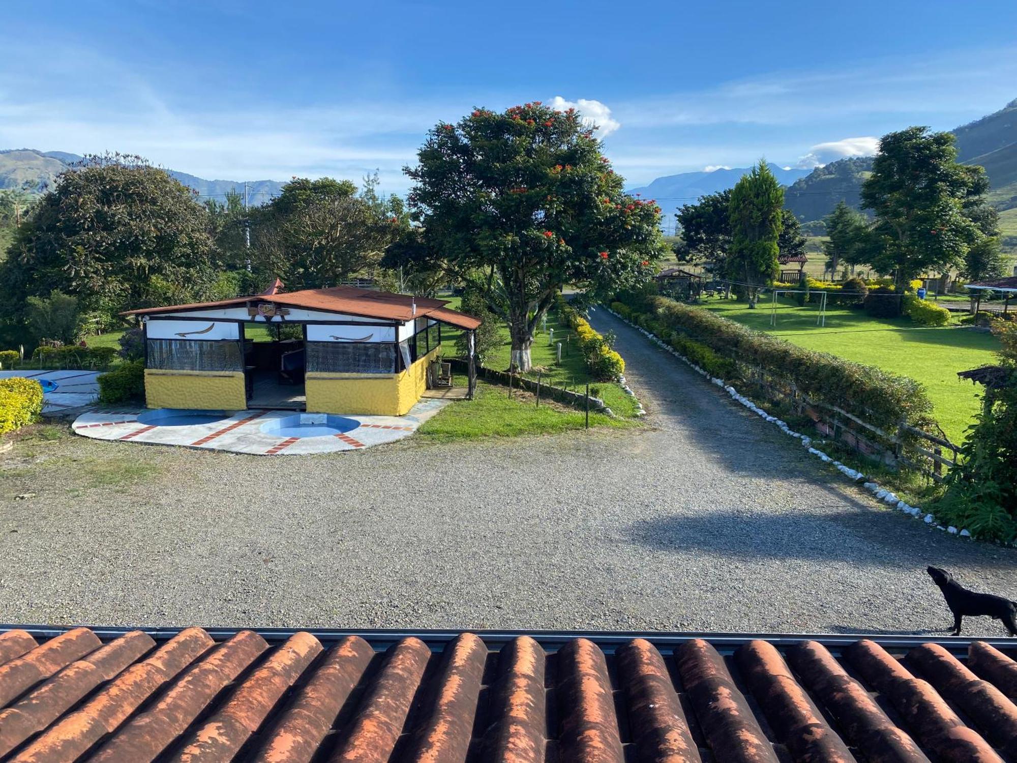 Finca Hotel Paraiso Urrao Kültér fotó