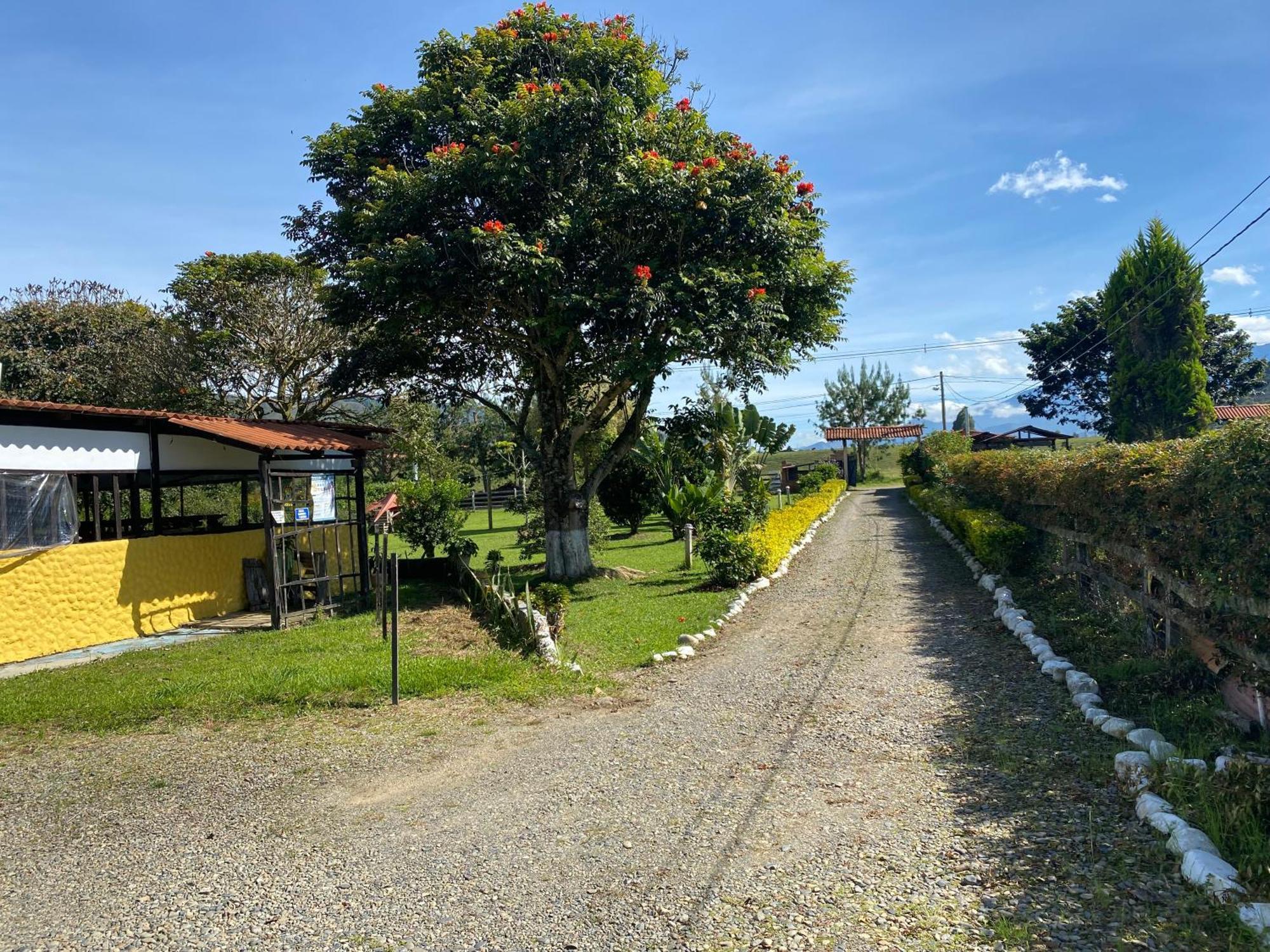 Finca Hotel Paraiso Urrao Kültér fotó